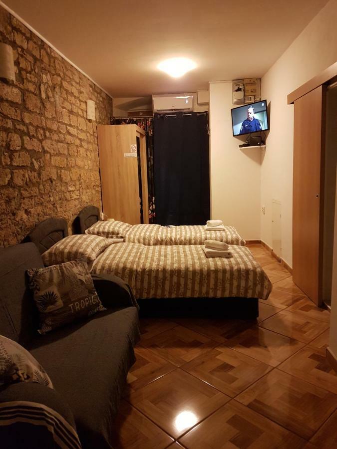 Studio Apartman Via شيبينيك المظهر الخارجي الصورة