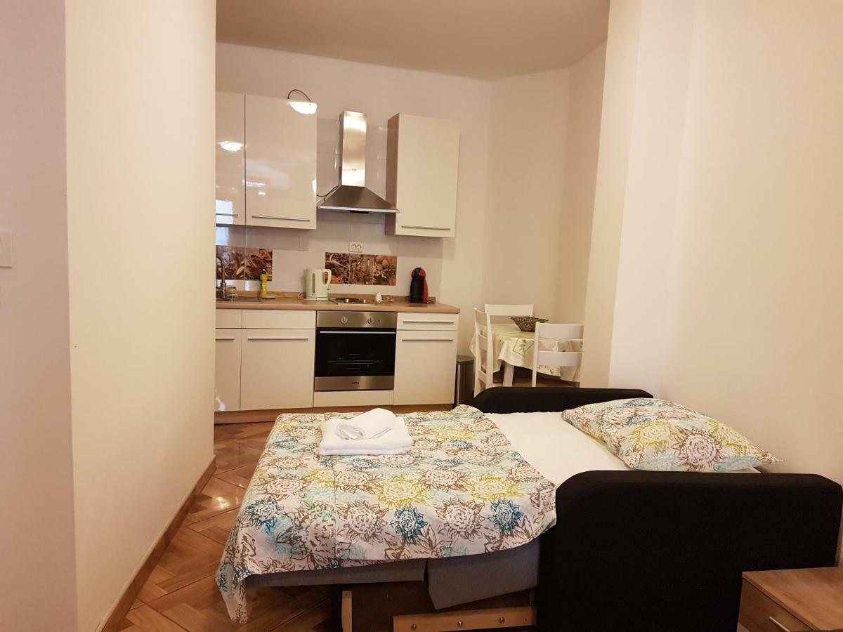 Studio Apartman Via شيبينيك المظهر الخارجي الصورة